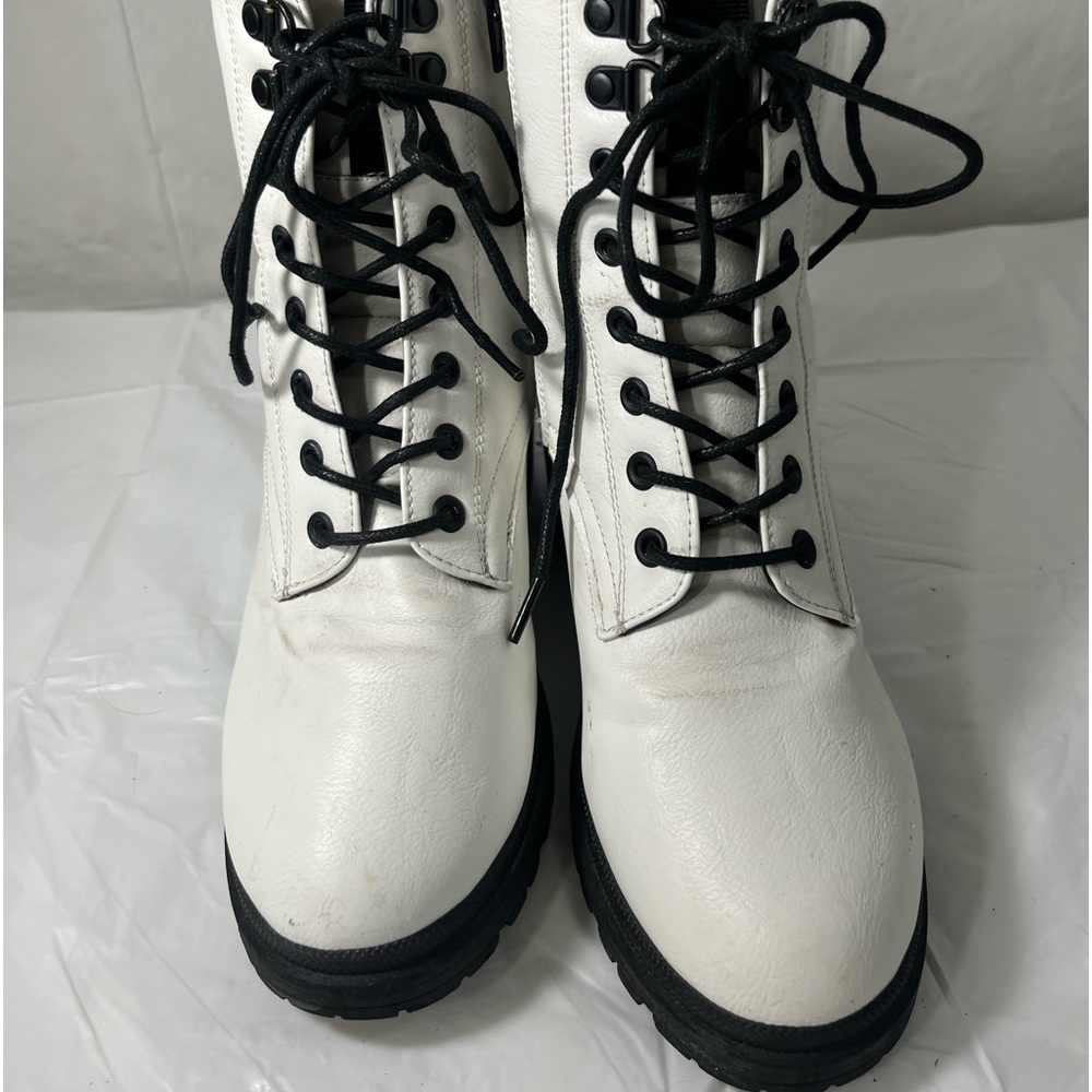 Mia Penelope White Combat Boots Sz 5.5 Women’s.